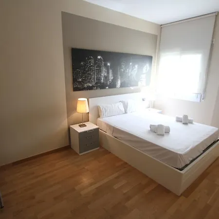 Click & Blue Moon Apartment Salou